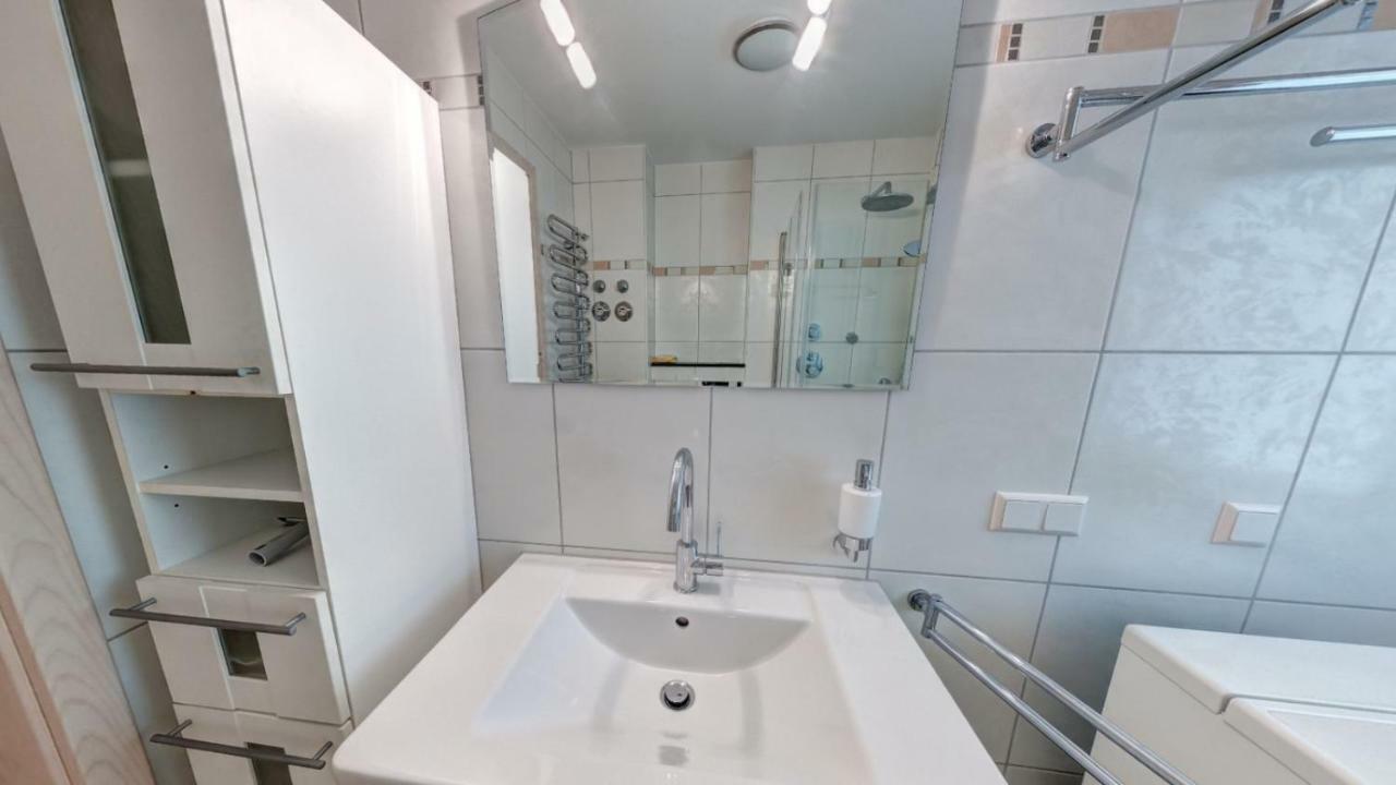Schloonseevilla Mit Tiefgarage - 200 M Zum Strand Heringsdorf  Luaran gambar